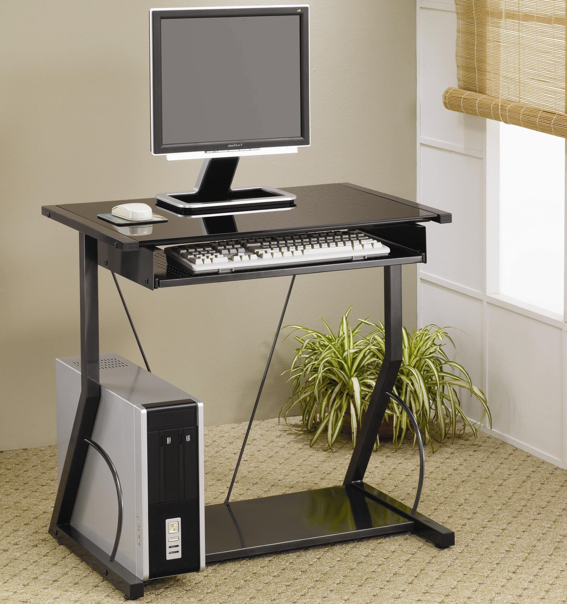Computer Desks With Keyboard Tray