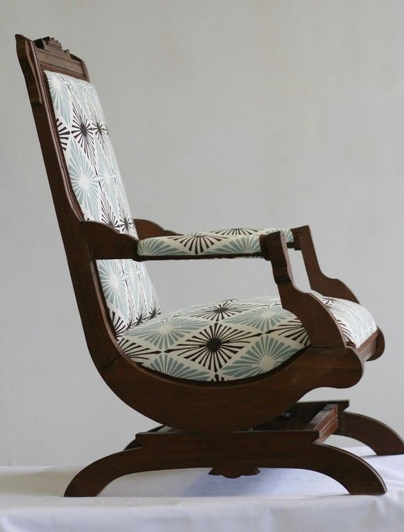 Antique Victorian Rocking Chair | Victorian rocking chair, Antique .