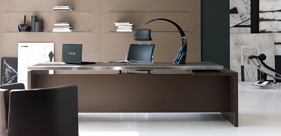 Modern Italian executive unique office desks Athos by IVM Ita