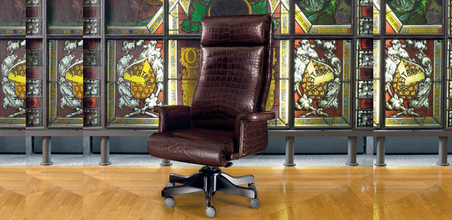 Italian leather office executive chair Vip by Maschero