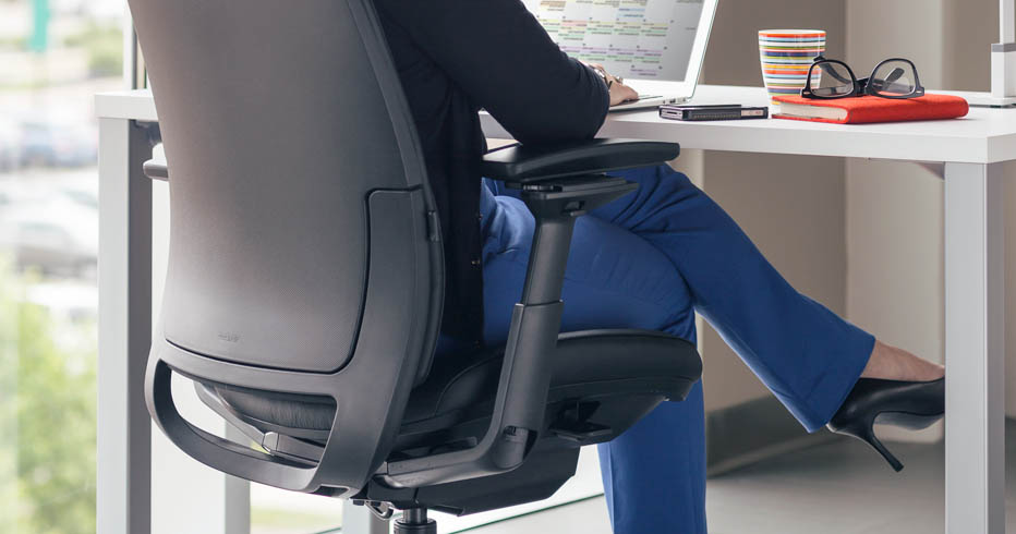 Sizing Up the Right Petite Chair for Smaller Users - Human Soluti