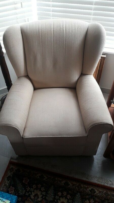 Wingback Rocking Chair | Kloof | Gumtree Classifieds South Africa .