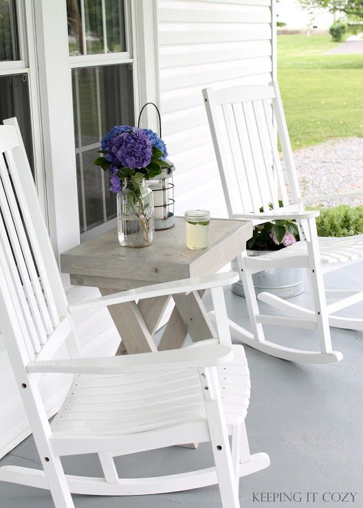 The Front Porch | Front porch decorating, Porch decorating .