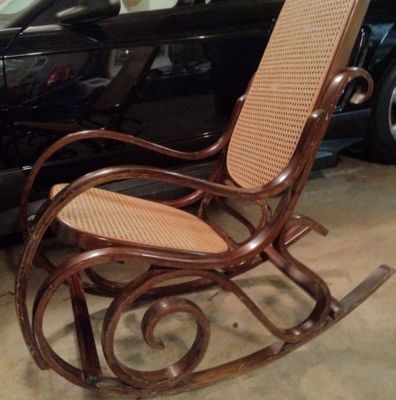 Vintage Bentwood Rattan Wicker Wood Rocker Rocking Chair .