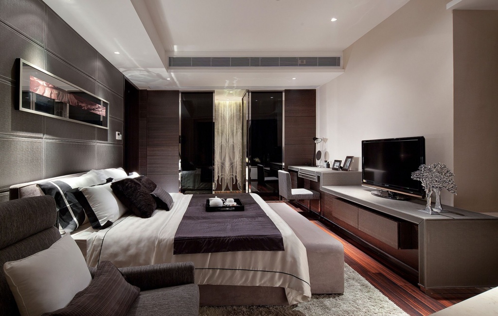 Imaginative TV in the bedroom