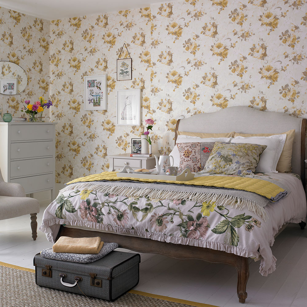 Floral accent wall in the bedroom