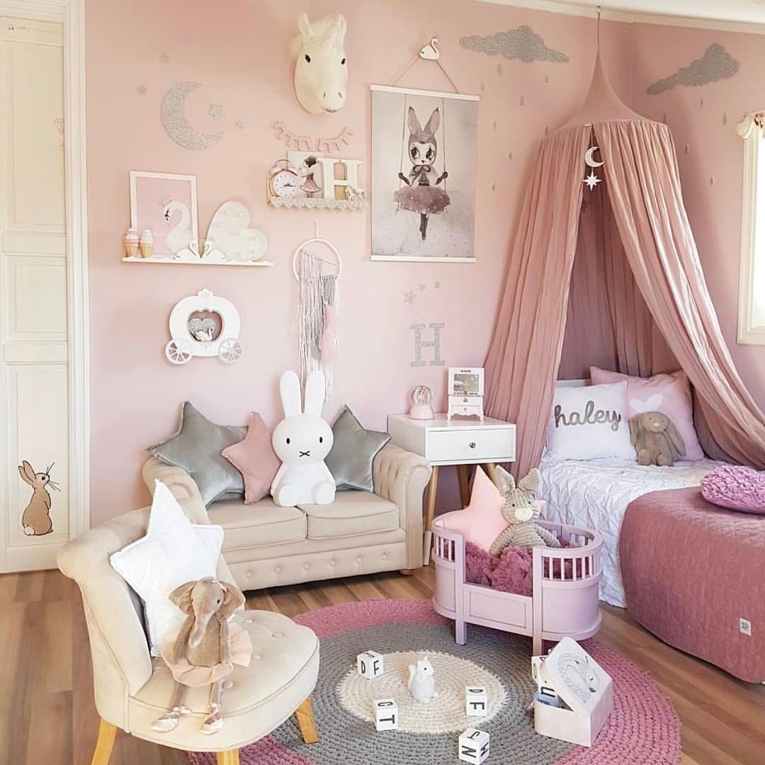 Fantastic unicorn bedroom