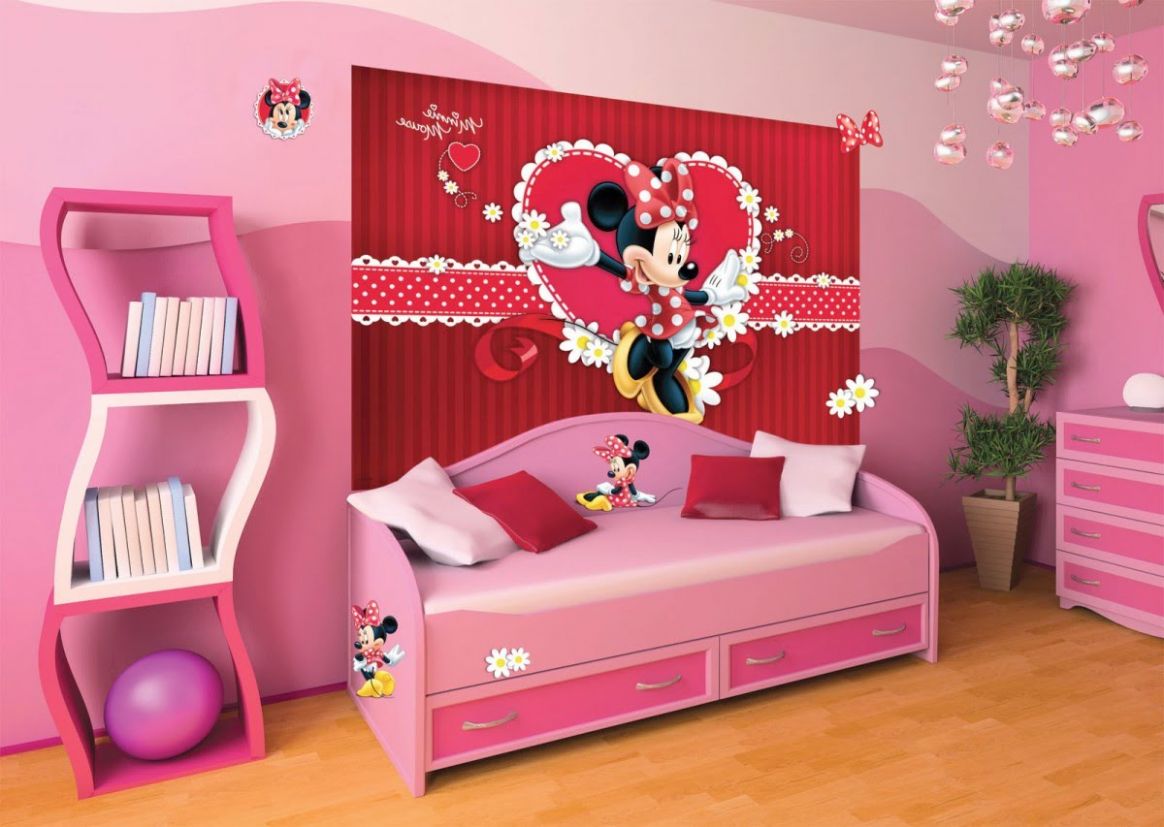 Funny Minnie Mouse bedroom