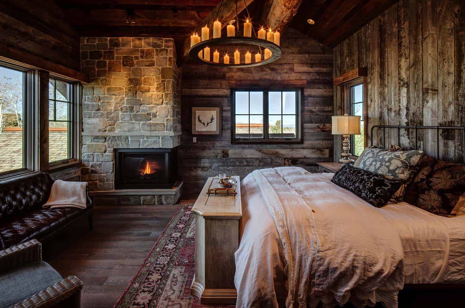 Excellent rustic bedroom