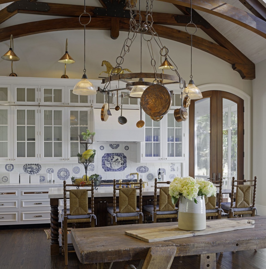 Interesting French country kitchen