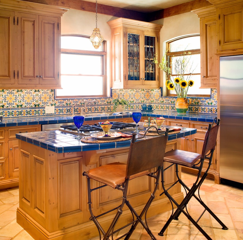 Warm kitchen color