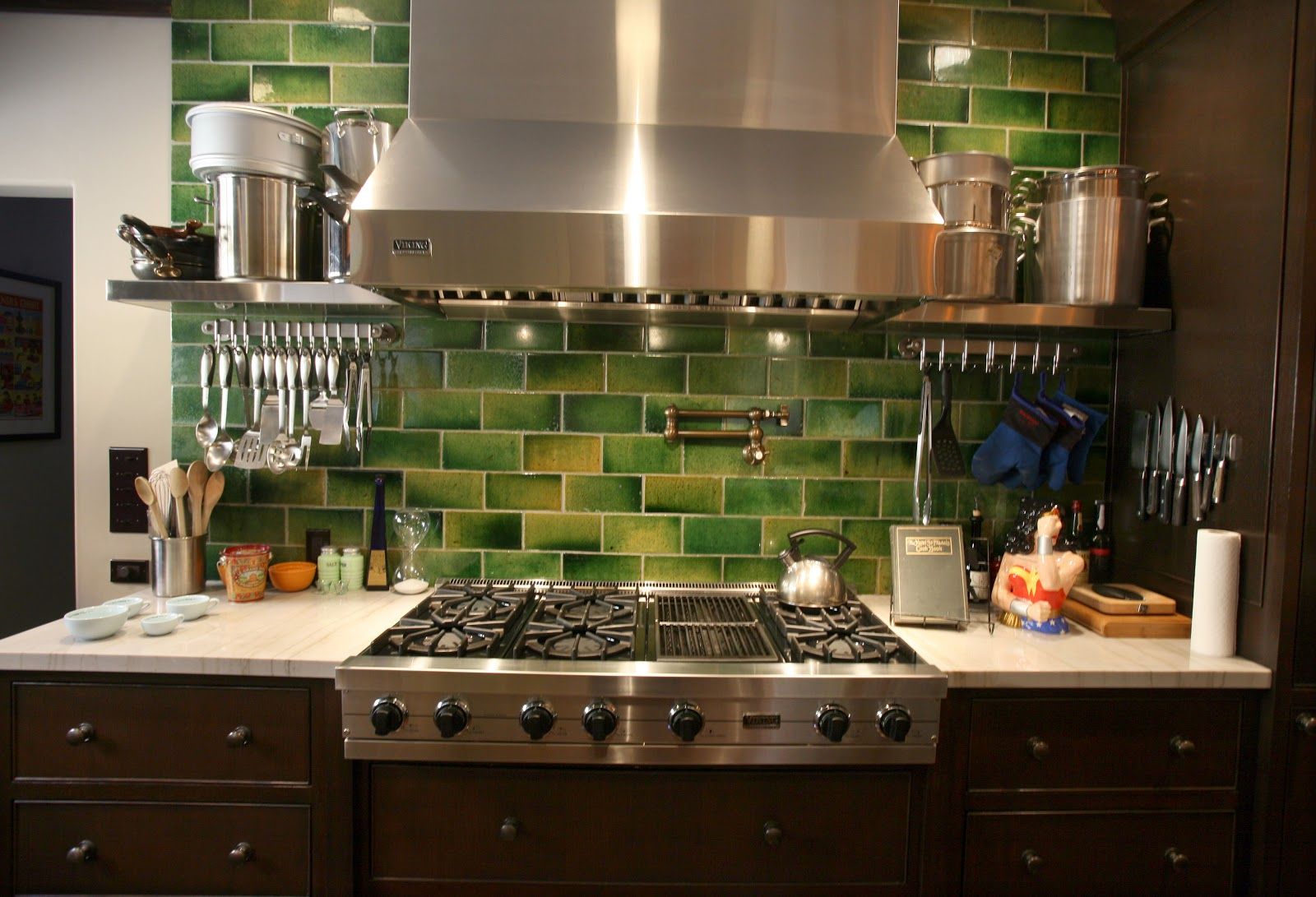 Modern classic green kitchen splashback
