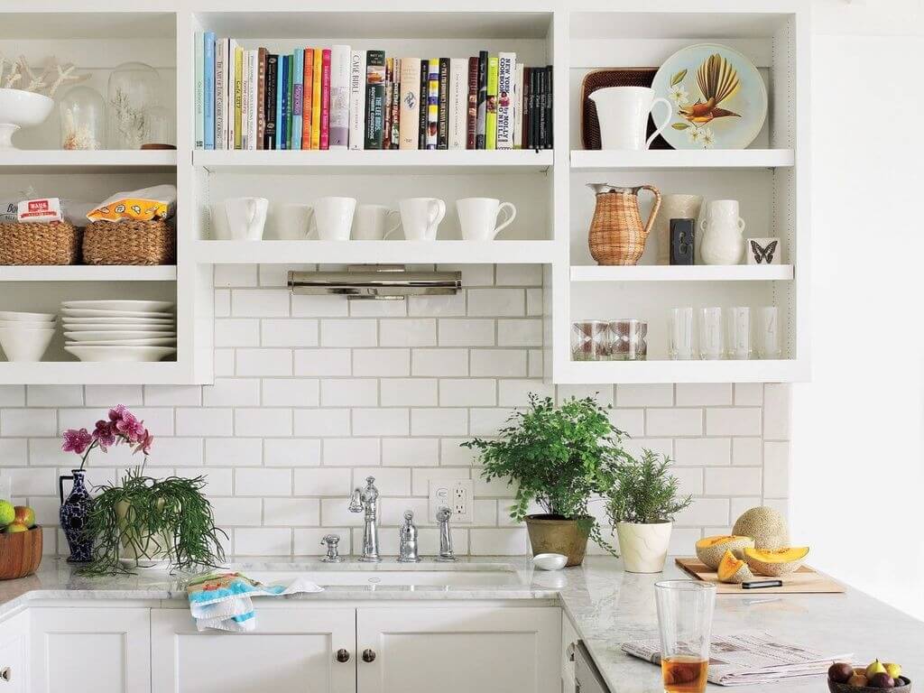 Cozy kitchen shelves