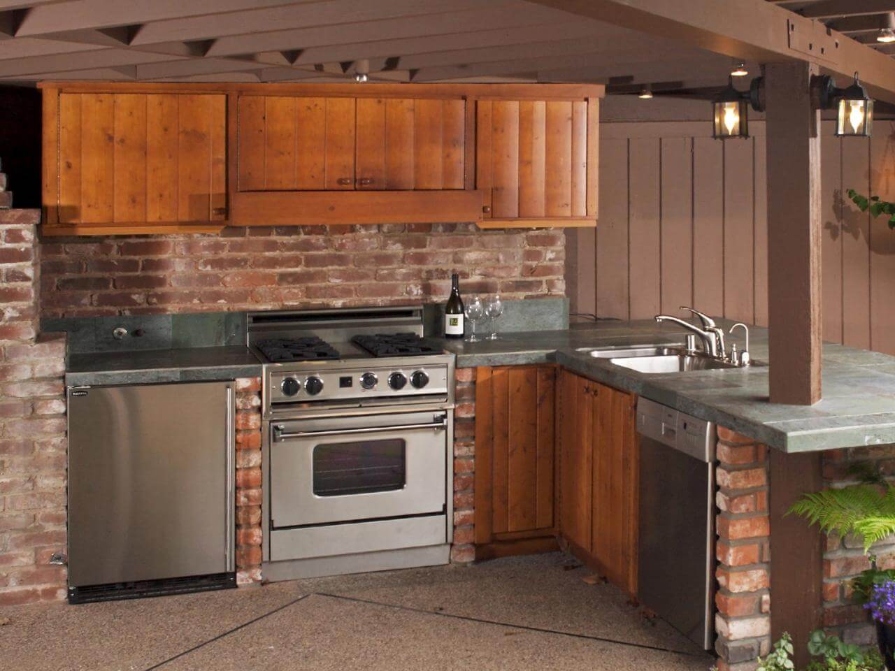 Traditional country kitchen lighting