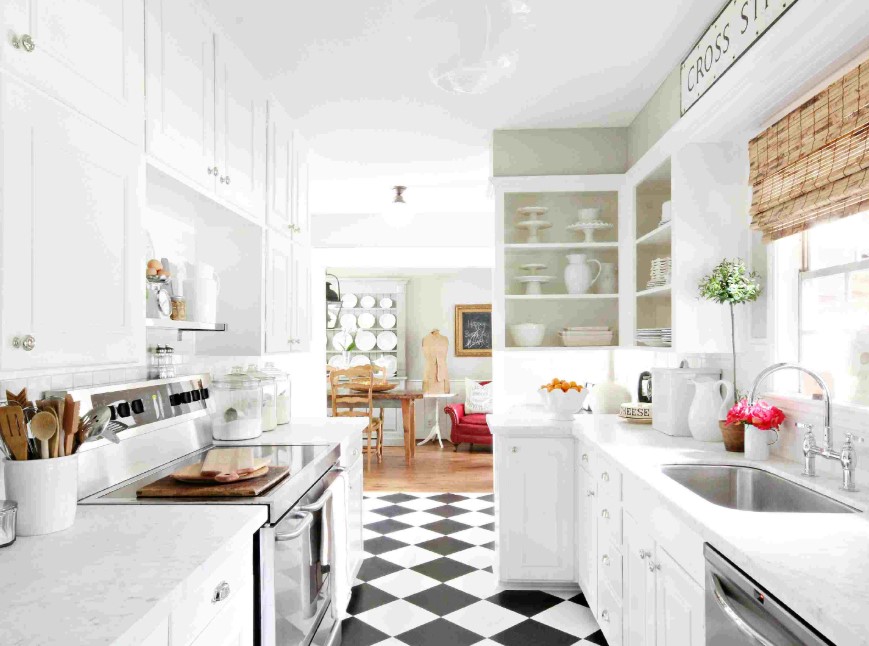 Fool your eyes with everything white in your kitchen