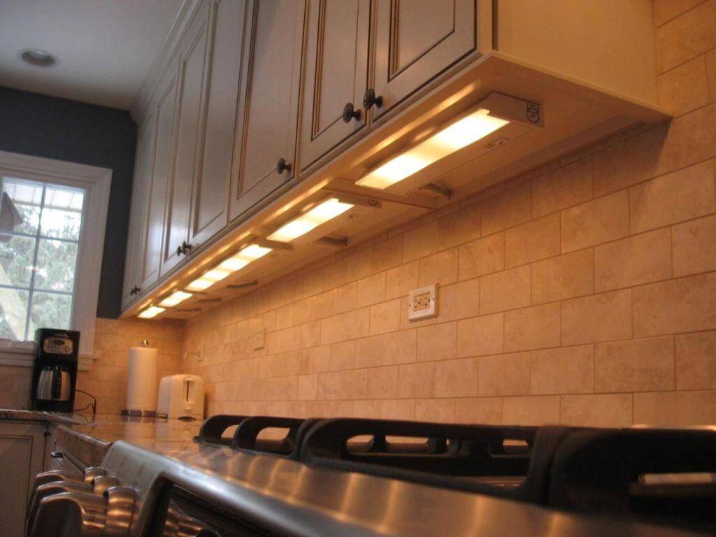 Long kitchen under cabinet lighting