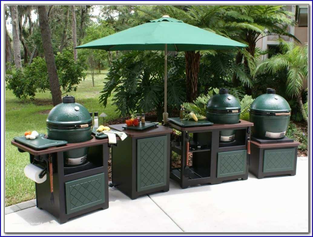 Concise modern outdoor kitchen