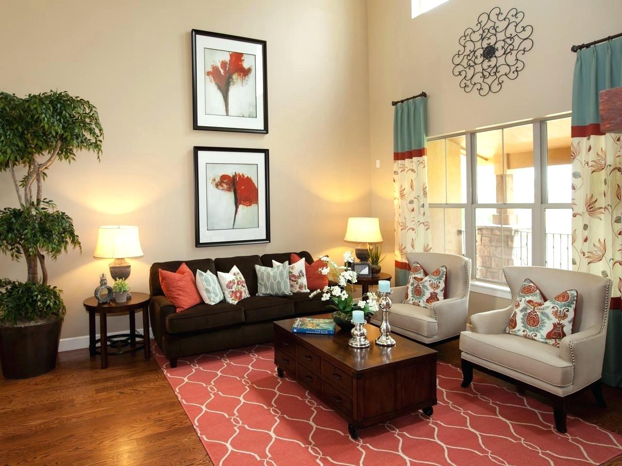 Nice red-brown living room