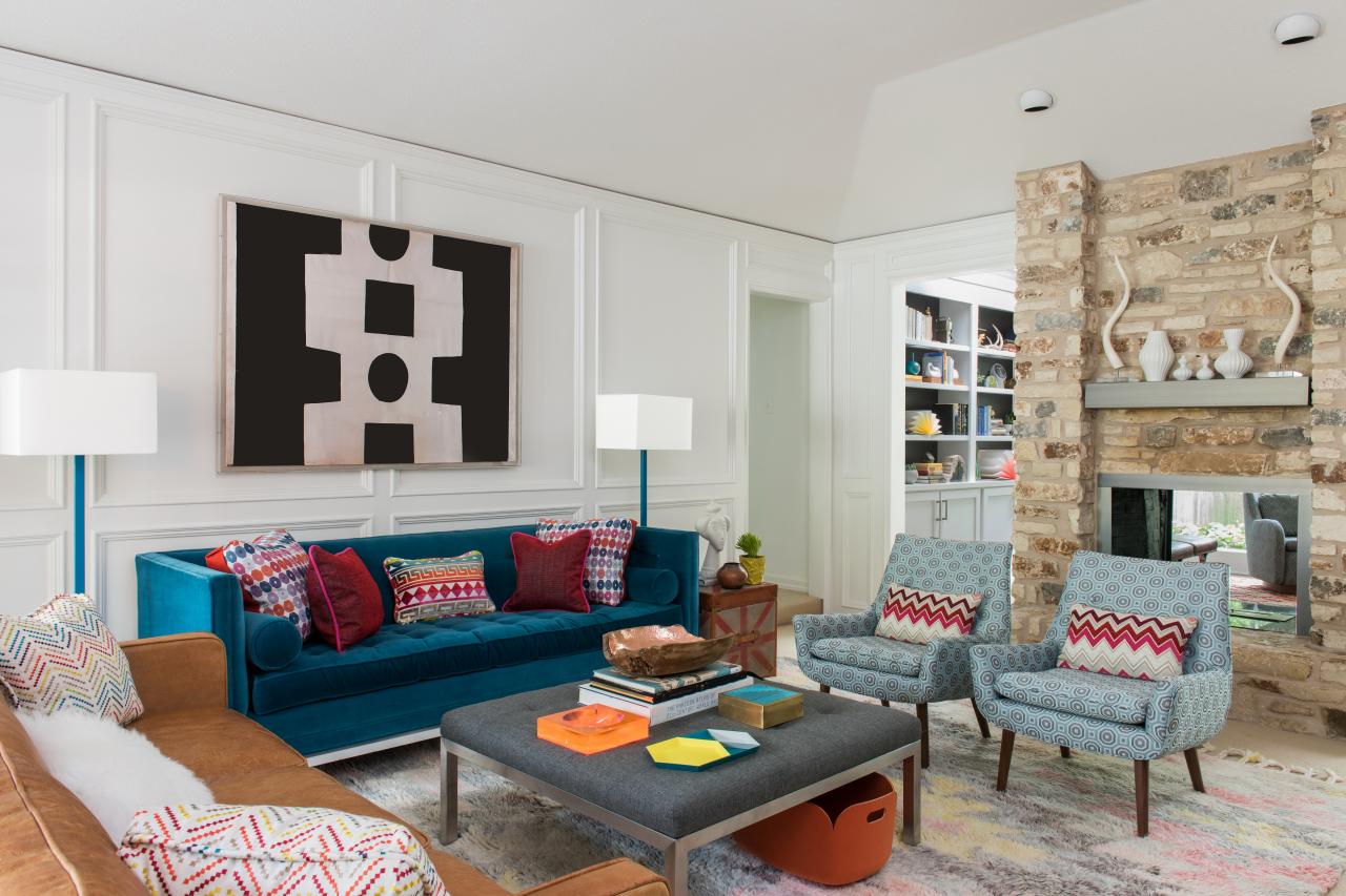 Fantastic, colorful living room