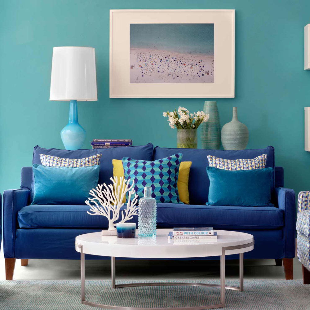 Blue-green casual living room