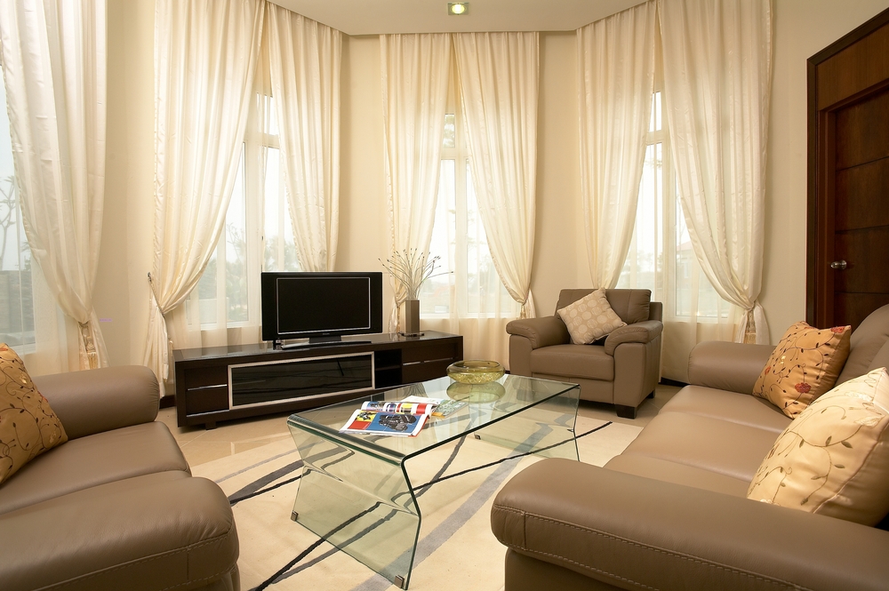 Warm, elegant living room ideas