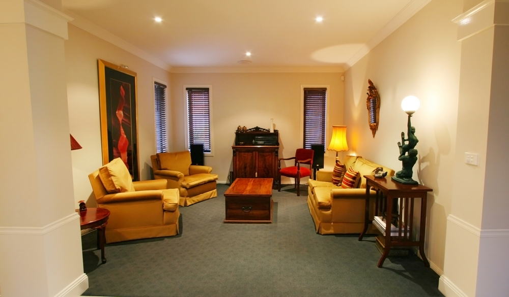 Traditional formal living room 
