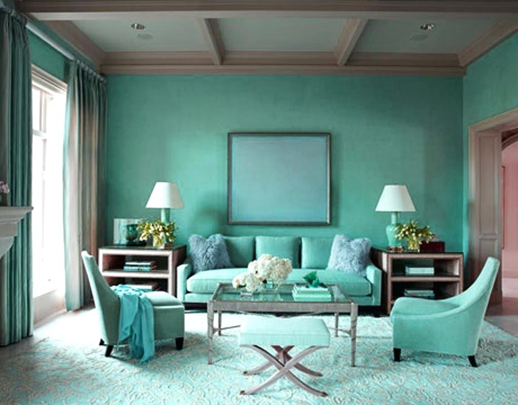 Brilliant living room in brown and turquoise