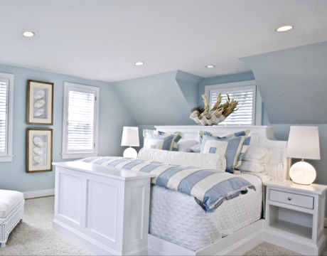 30 Beautiful Bedroom Decor Ideas For The Coastal Beach  Bedroom on the beach.