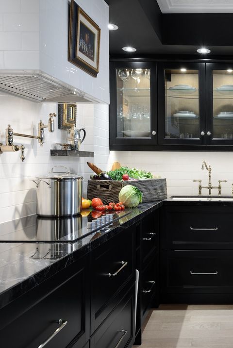 30 sophisticated black kitchen cabinets - kitchen designs with ...