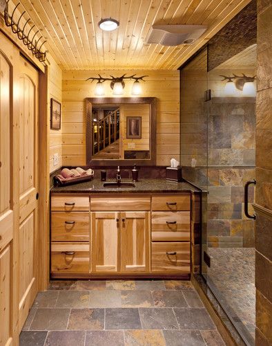 Design ideas, pictures, remodeling and decor for log cabin bathrooms |  To log.