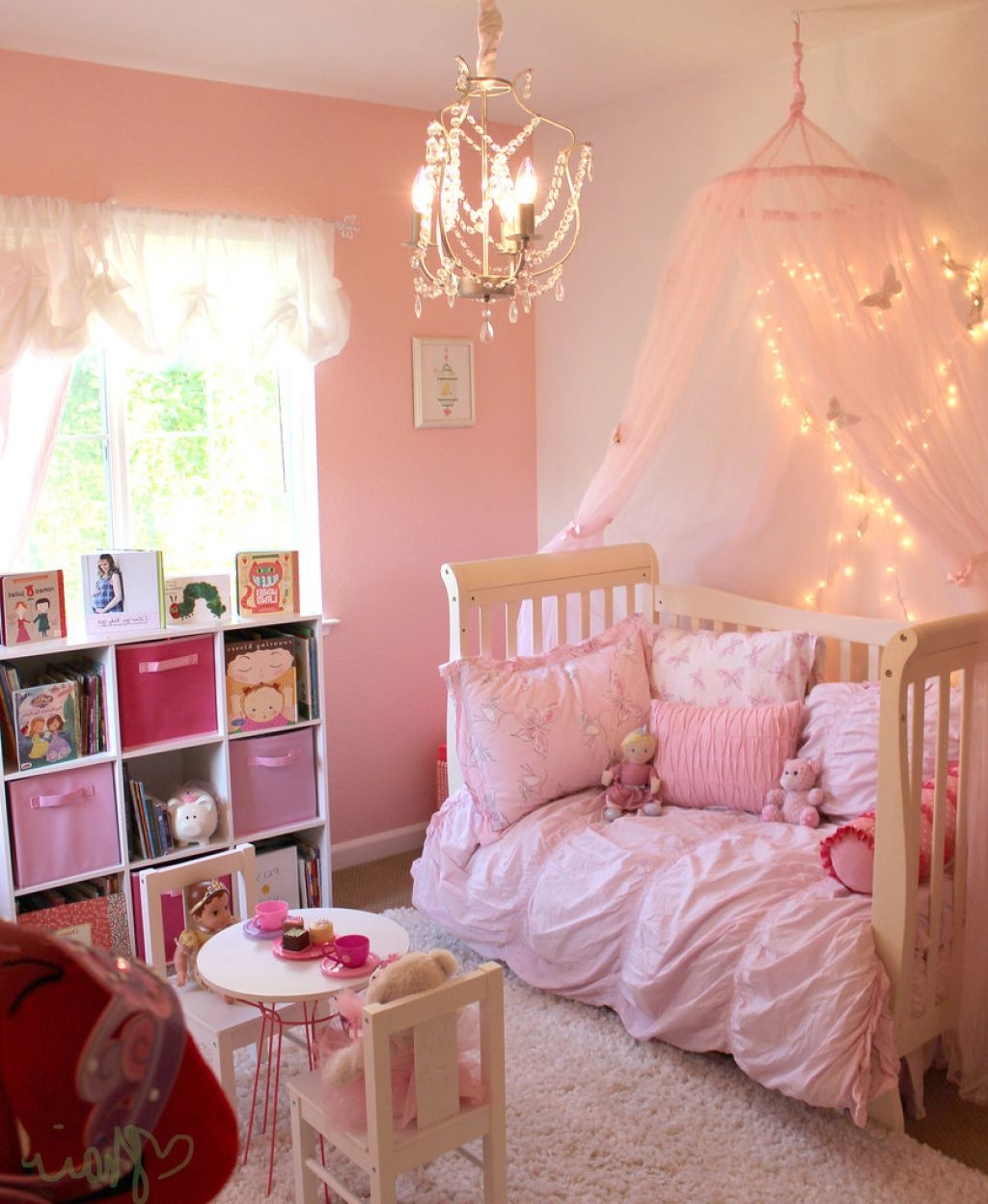 Disney princess bedroom ideas pictures with decoration AMJQTKT