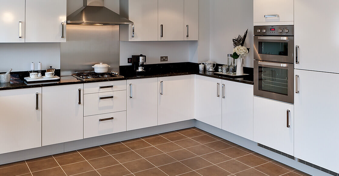 Fitted kitchen new fitted kitchen gallery and trends for 2016 on offer IMOVWHT