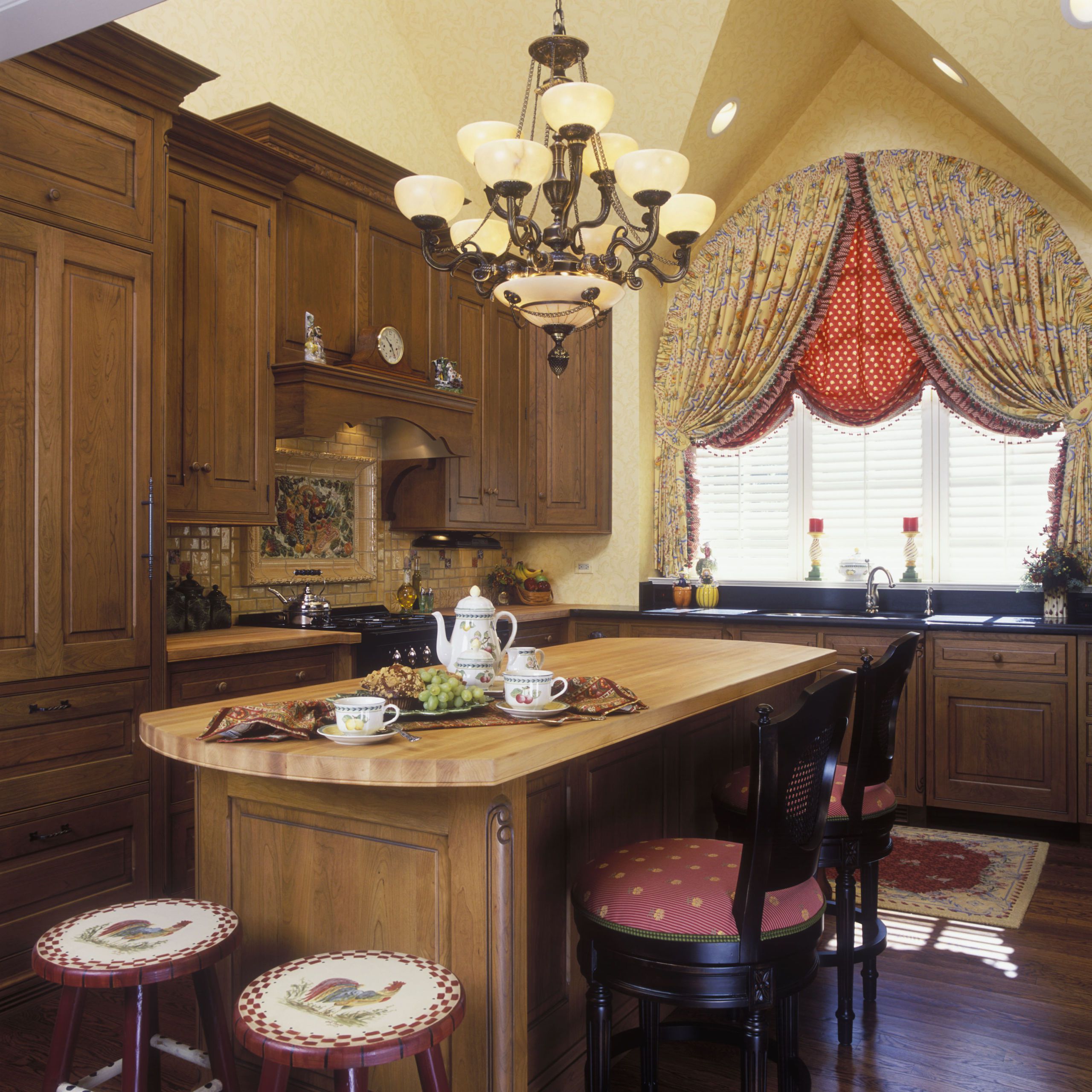 French country kitchen RDZBXBS