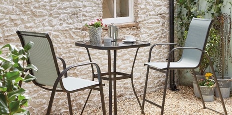 Garden tables and chairs Garden furniture for small spaces MPGYUAJ