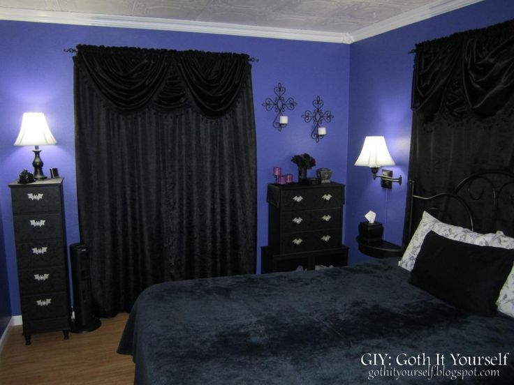 The 25 Best Goth Bedroom Ideas on Pinterest |  Gothic.