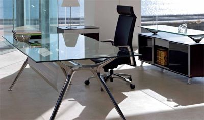 move to zoom;  modern office with designer Arkitek glass desk with silver USWBCNX