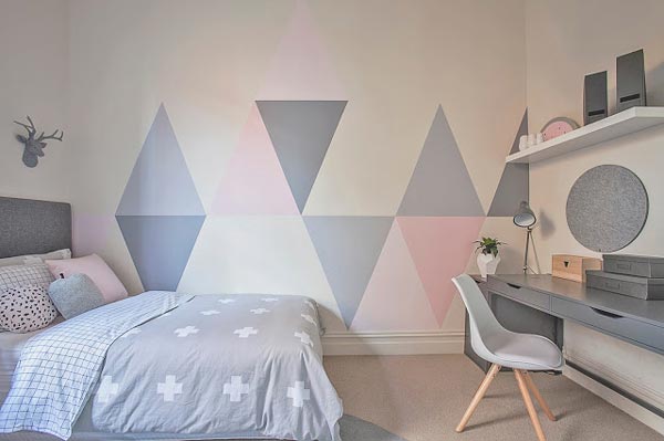 If you are looking for unique bedroom ideas for girls, paint triangles BYGMLQ