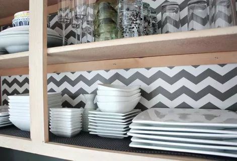 35 Essential Shelf Décor Ideas (A Guide to Styling Your Home)