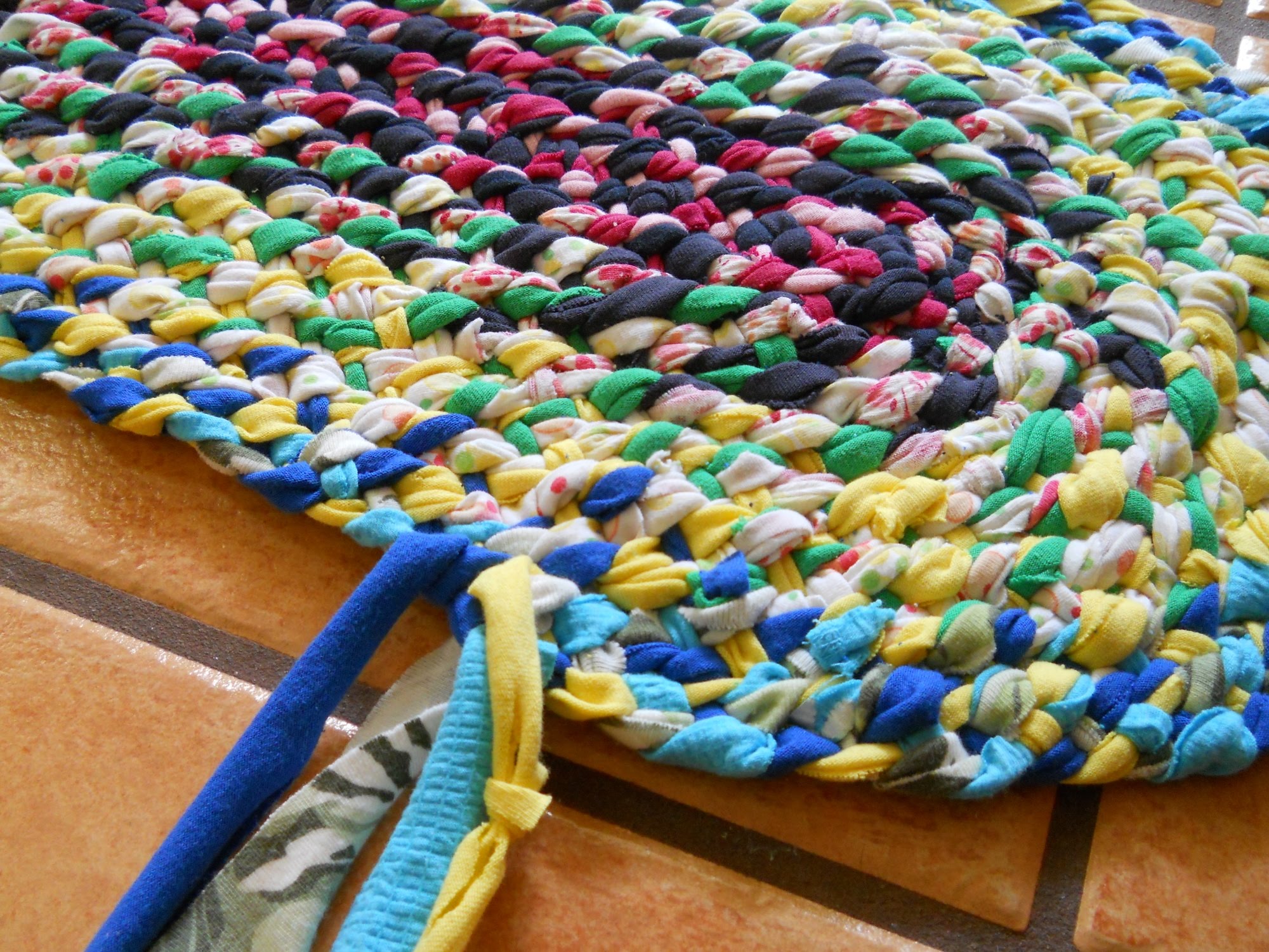Lost Art of Braided-in Patchwork Rugs Part 3 BVJDMRY