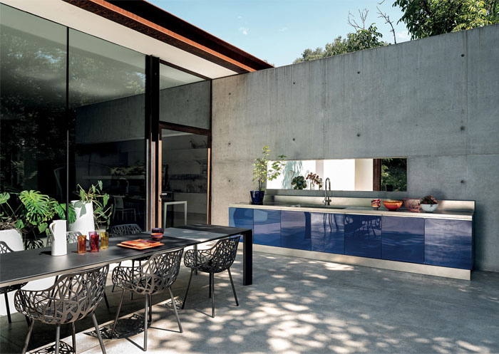 66 ideas and designs for modern outdoor kitchens - InteriorZi