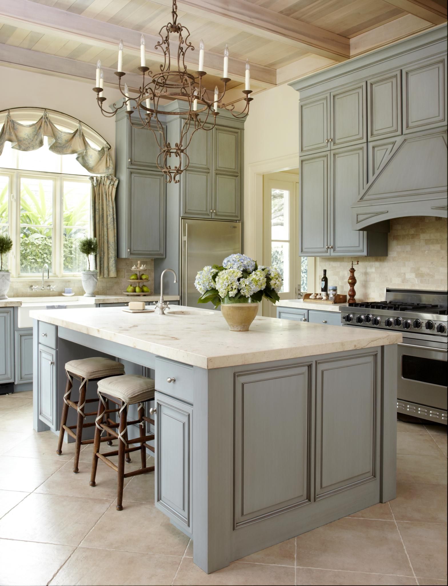 muted tones for the French country kitchen JCPFJKZ