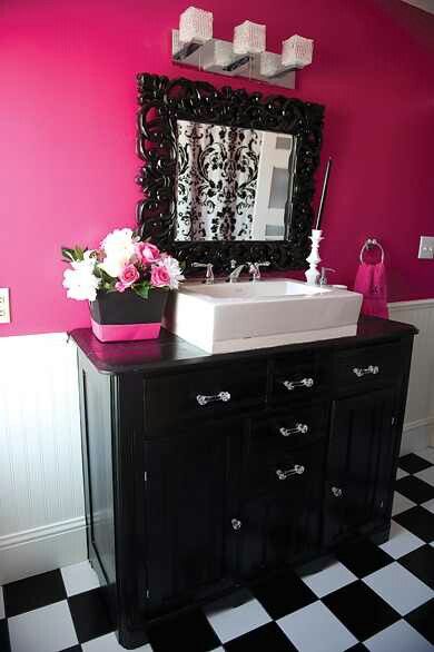 Dream bathroom ideas for my walk-in closet |  Pink colored bathroom.