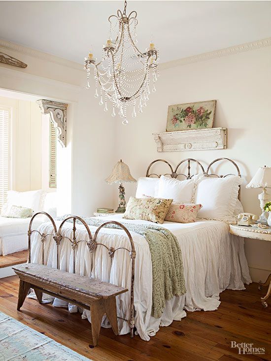 English country style for your inner Austen |  Shabby chic style bedroom.