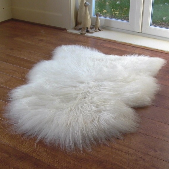 Sheepskin rug, Icelandic b grade sheepskin rug, natural (single).  FEXCITY
