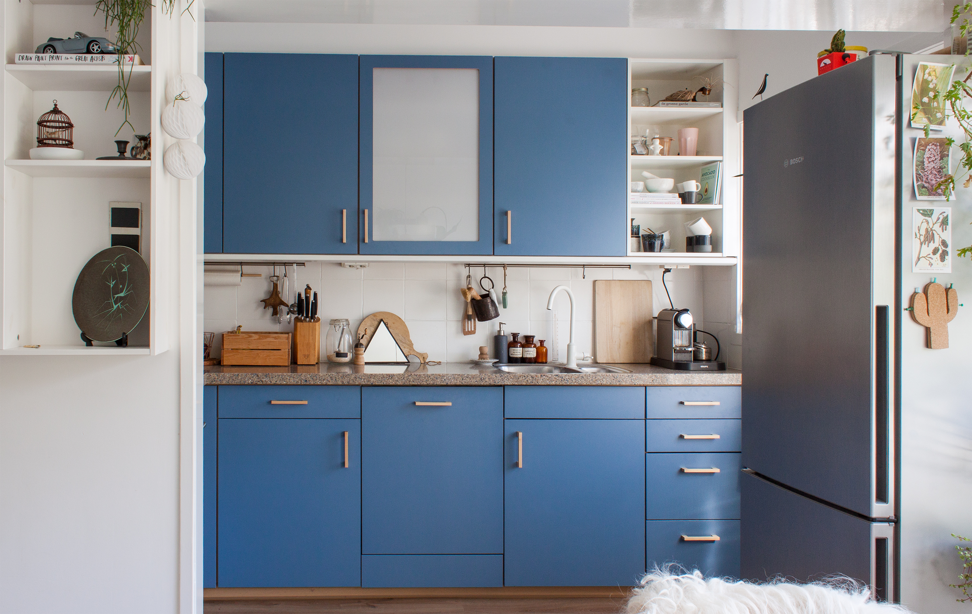 small kitchen design (photo credit: winkie visser) XTRDJZF
