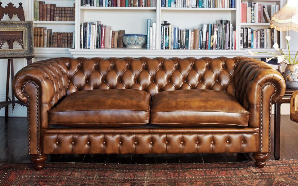 traditional furniture store - chesterfields1780 |  Chesterfield Sofas & Antique Traditional Furniture, Chesterfield MVBBMUX