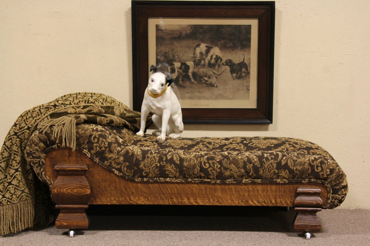 victorian childu0027s fainting couch or chaise longue HUFKBME