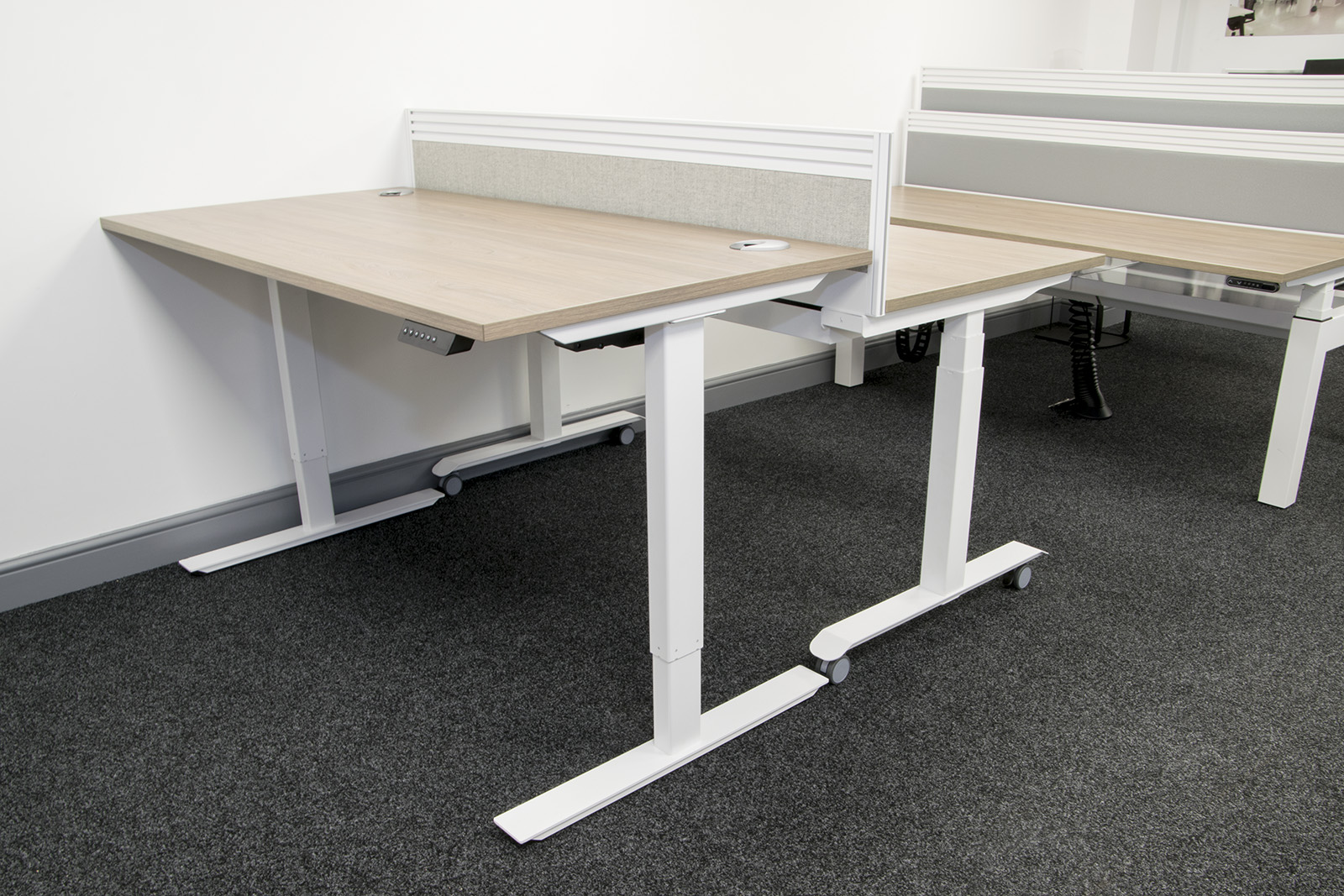 volt height-adjustable desk IHGCQYK