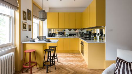 30 beautiful yellow kitchen idea