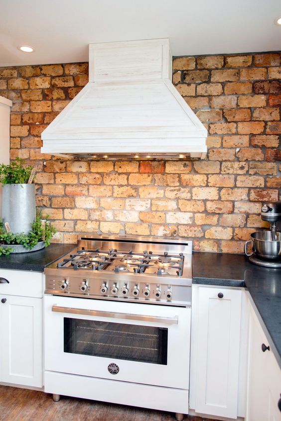 30 super practical and really stylish brick kitchen backsplashes.
